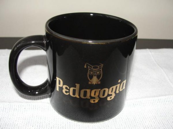 Caneca de Porcelana Formatura - Pedagogia