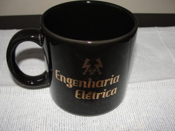 Caneca de Porcelana Formatura - Engenharia Elétrica