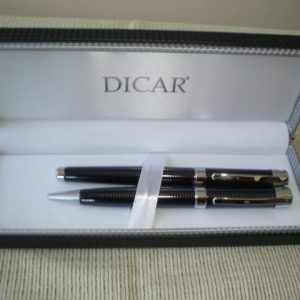 Conjunto de Caneta Esferográfica e Roller