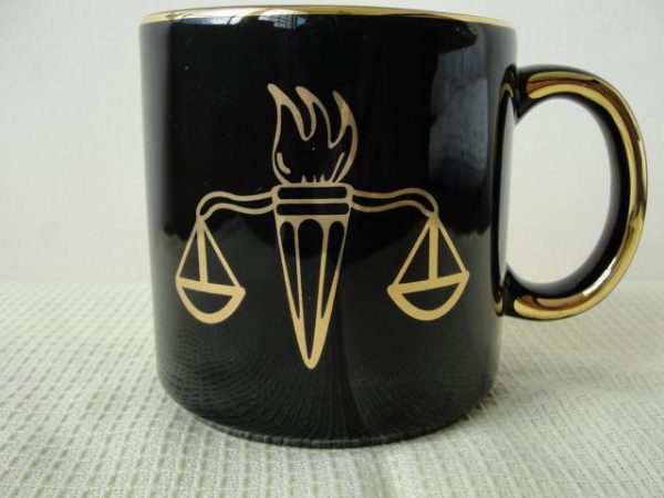 Caneca de Porcelana Formatura - Assistente Social - Image 2