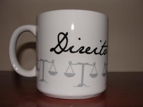 Caneca Chocolate Formatura - Direito