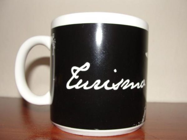 Caneca Chocolate Formatura - Turismo