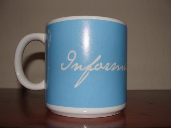 Caneca Chocolate Formatura - Informática