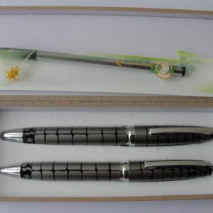 Conjunto de Caneta Esferográfica e Roller