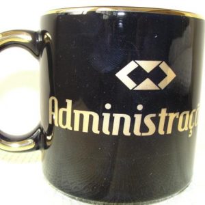 Caneca de Porcelana Formatura - Administração