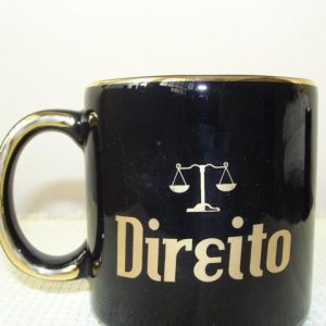 Caneca de Porcelana Formatura - Direito