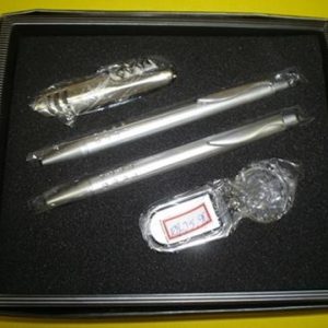 Conjunto de Caneta Esferográfica e Lapiseira