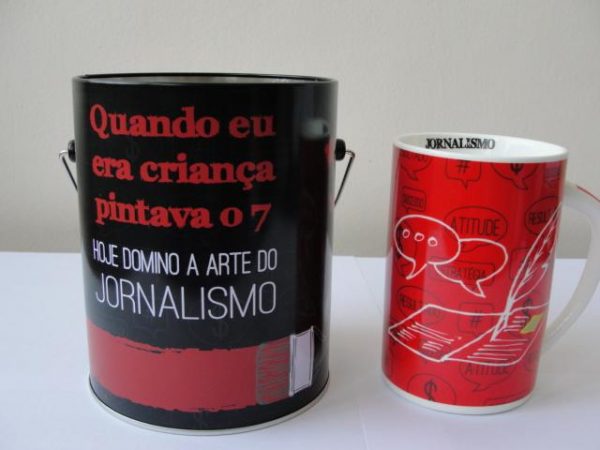 Caneca de Porcelana Formatura - Jornalismo