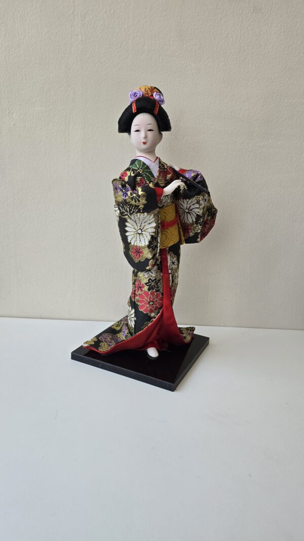 Boneca Japonesa Gueixa Artesanal Decorativa Serie 3 - Image 5
